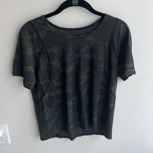 Lulu lemon camo top